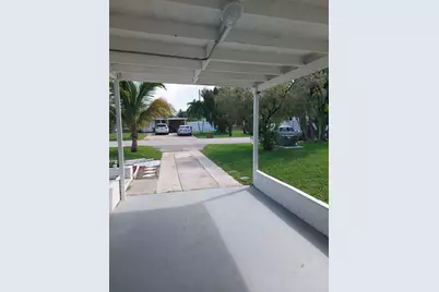 1481 NE 27th Street, Pompano Beach, FL 33064 - Photo 15