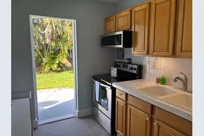1481 NE 27th Street, Pompano Beach, FL 33064 - Photo 7