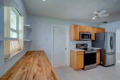 1590 SW 13th Terrace, Boynton Beach, FL 33426 - Photo 15