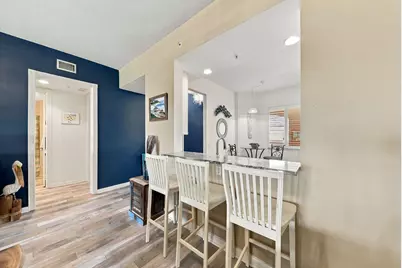 34 Harbour Isle Drive W #204, Fort Pierce, FL 34949 - Photo 5