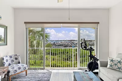 34 Harbour Isle Drive W #204, Fort Pierce, FL 34949 - Photo 9