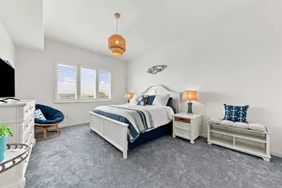 34 Harbour Isle Drive W #204, Fort Pierce, FL 34949 - Photo 11
