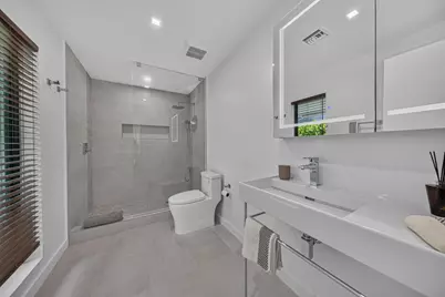 2118 NE 15th Terrace, Wilton Manors, FL 33305 - Photo 43