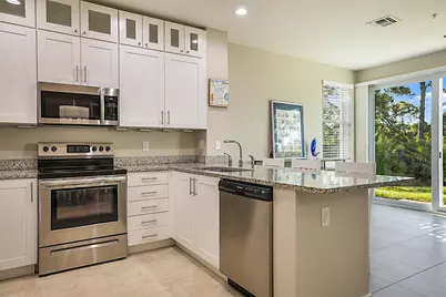 6216 SE Portofino Circle, Hobe Sound, FL 33455 - Photo 9