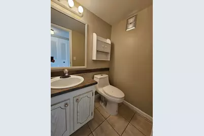 289 Camden L, West Palm Beach, FL 33417 - Photo 9