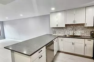 2322 S Cypress Bend Dr, Pompano Beach, FL 33069 - Photo 7