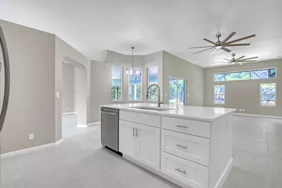 16085 E Secretariat Drive, The Acreage, FL 33470 - Photo 21