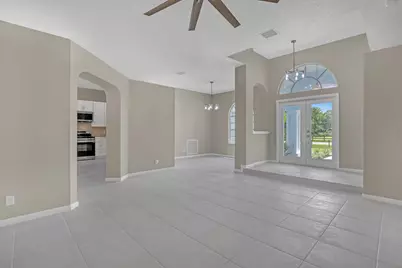 16085 E Secretariat Drive, The Acreage, FL 33470 - Photo 9