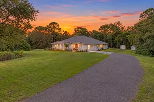 16085 E Secretariat Dr, The Acreage, FL 33470 - Photo 3