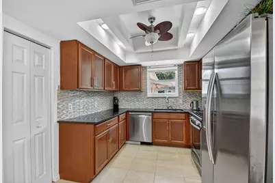 328 Monroe Drive, West Palm Beach, FL 33405 - Photo 11