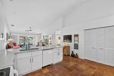 7390 Heathley Drive, Lake Worth, FL 33467 - Photo 19