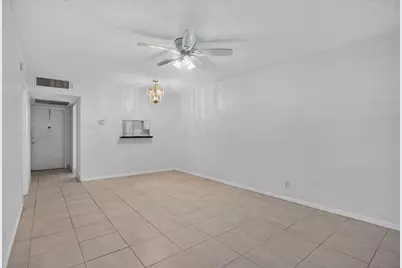5181 W Oakland Park Boulevard #104, Lauderdale Lakes, FL 33313 - Photo 17