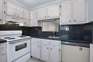5181 W Oakland Park Blvd, Lauderdale Lakes, FL 33313 - Photo 5