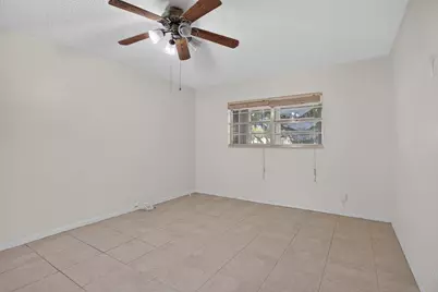 5181 W Oakland Park Boulevard #104, Lauderdale Lakes, FL 33313 - Photo 11