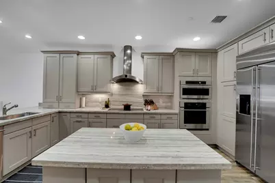 105 Isle Of Venice Drive #105, Fort Lauderdale, FL 33301 - Photo 13