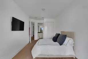 105 Isle of Venice Dr, Fort Lauderdale, FL 33301 - Photo 37