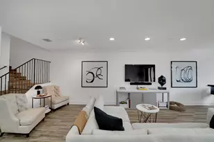 105 Isle of Venice Dr, Fort Lauderdale, FL 33301 - Photo 17