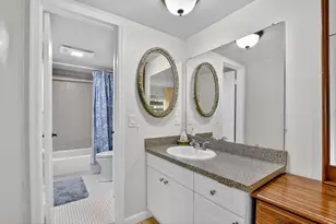 555 SE 8th St, Deerfield Beach, FL 33441 - Photo 15
