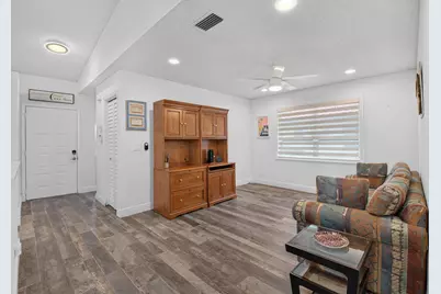 6427 Pointe Pleasant Circle, Delray Beach, FL 33484 - Photo 3