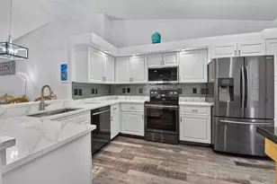 6427 Pointe Pleasant Cir, Delray Beach, FL 33484 - Photo 15
