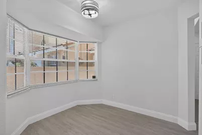 11451 Lakeview Drive #3A, Coral Springs, FL 33071 - Photo 5