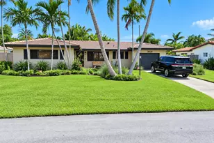 2630 NE 53rd Ct, Lighthouse Point, FL 33064 - Photo 1