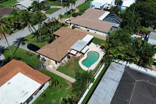 2630 NE 53rd Ct, Lighthouse Point, FL 33064 - Photo 5