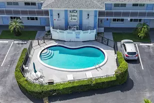 4111 NE 21st Way, Lighthouse Point, FL 33064 - Photo 23