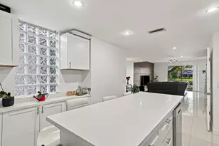 1521 Sorrento Dr, Weston, FL 33326 - Photo 17