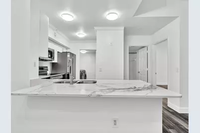 2433 Centergate Drive, Miramar, FL 33025 - Photo 9