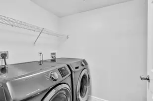 2433 Centergate Dr, Miramar, FL 33025 - Photo 21