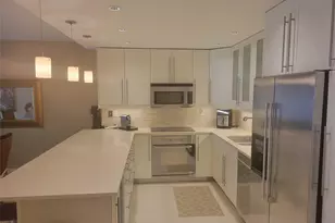19370 Collins Ave, Sunny Isles Beach, FL 33160 - Photo 3