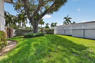 749 SW 2nd St, Boca Raton, FL 33486 - Photo 31