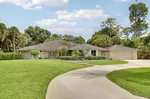 8552 Thousand Pines Cir, West Palm Beach, FL 33411 - Photo 1