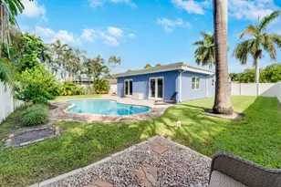 2210 NE 51st St, Lighthouse Point, FL 33064 - Photo 17