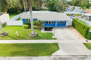 2210 NE 51st St, Lighthouse Point, FL 33064 - Photo 21