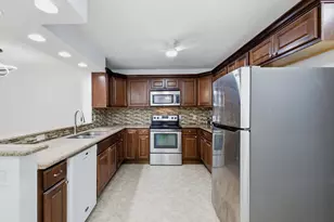 9160 Fairbanks Ln, Boca Raton, FL 33496 - Photo 11