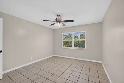 8697 SE Hobe Ridge Avenue, Hobe Sound, FL 33455 - Photo 11