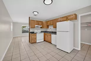 8697 SE Hobe Ridge Ave, Hobe Sound, FL 33455 - Photo 11