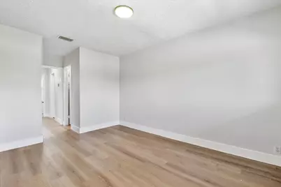 720 NE 7th Street #8, Hallandale Beach, FL 33009 - Photo 19