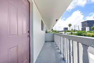 720 NE 7th Street #8, Hallandale Beach, FL 33009 - Photo 7