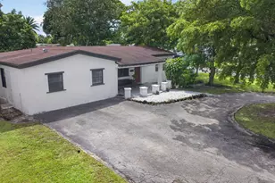 7571 La Salle Blvd, Miramar, FL 33023 - Photo 37