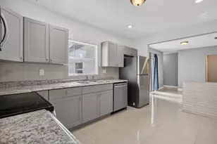 7571 La Salle Blvd, Miramar, FL 33023 - Photo 11