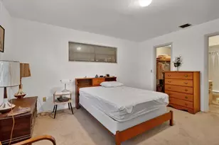 412 SE Dalva Ave, Port Saint Lucie, FL 34984 - Photo 11