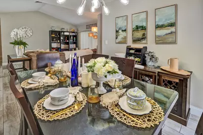 7007 NW 40th Place, Coral Springs, FL 33065 - Photo 17