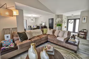 7007 NW 40th Pl, Coral Springs, FL 33065 - Photo 13