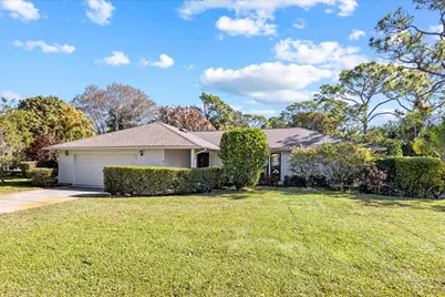 571 NE Town Terrace, Jensen Beach, FL 34957 - Photo 1