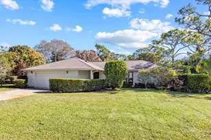 571 NE Town Terrace, Jensen Beach, FL 34957 - Photo 1