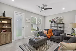 4416 Appleton Cir E, Oakland Park, FL 33309 - Photo 11