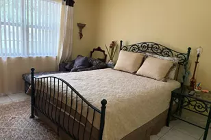 10400 NW 30th Ct, Sunrise, FL 33322 - Photo 3